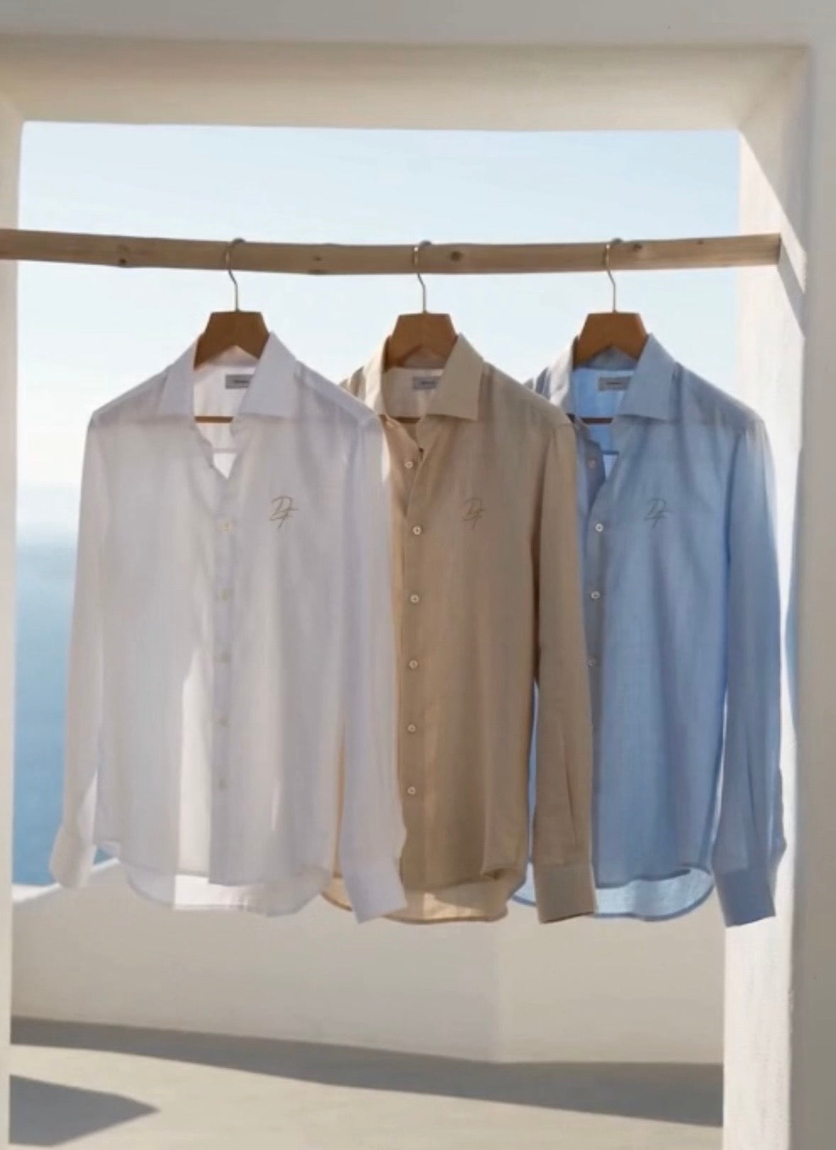 CAMICIA IN LINO LOGO DF RICAMATO ORO - PRE ORDINA ORA!