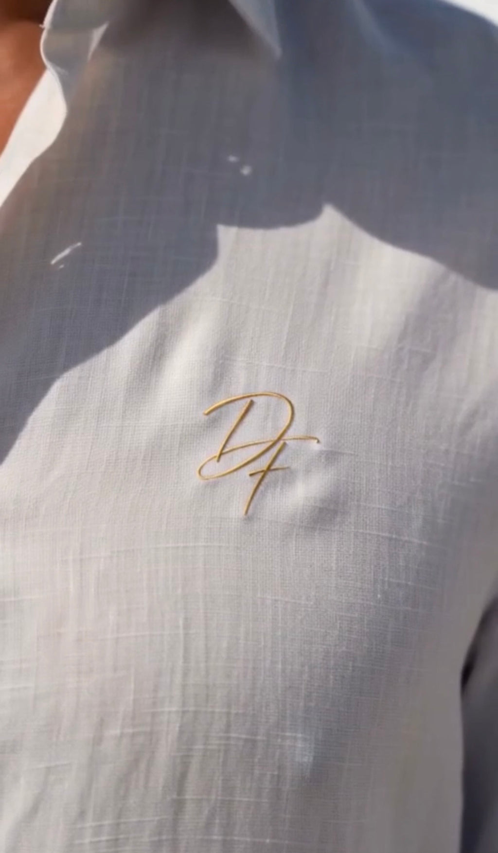 CAMICIA IN LINO LOGO DF RICAMATO ORO - PRE ORDINA ORA!